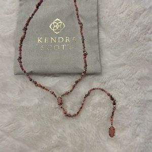 Kendra Scott Bethany Necklace in Gold/Pink